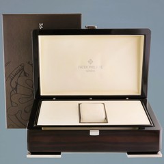 2023 PAPERS MINT Patek Philippe 5226G 40mm White Gold Black Dial Leather Watch
