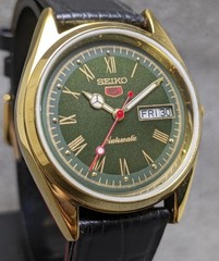 Vintage Seiko 5 Automatic 6309A Day-Date Men&rsquo;s Watch Green Dial Japan Made.