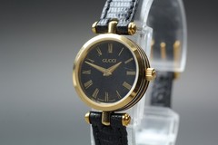 [Near MINT] Gucci 2040L 22mm Black Dial Gold Roman Women&rsquo;s Watch From JAPAN