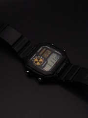 « Gamma » | Custom Radiation Casio | Royale | AE-1200 | ☢️🟡 | Watch MOD