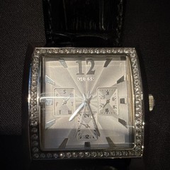 GUESS Timeless Beauty Women&rsquo;s Quartz Square Silver Dial Black Leather Strap