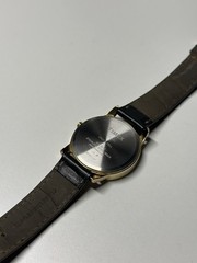 TIMEX Gold Indiglo Men&rsquo;s Watch Round White Dial Black leather.
