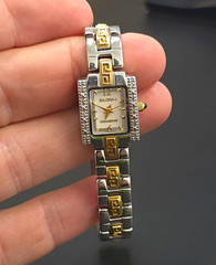 Elgin Diamond Women&rsquo;s Dress Quartz Analog 2-Tone Bracelet Watch *Needs Battery*