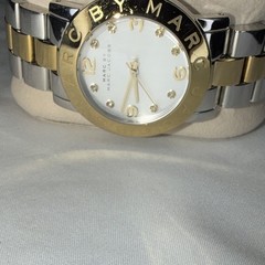 Marc by Marc Jacobs Women&rsquo;s Quartz Analog Watch Two-Tone Steel 3 ATM