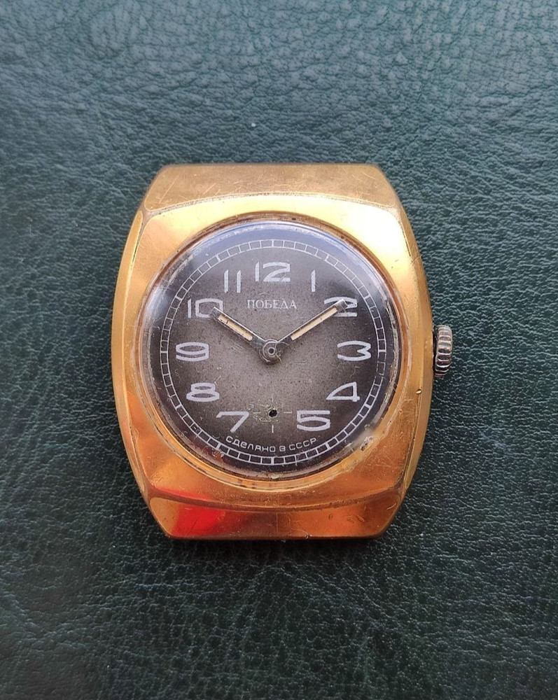 Vintage USSR Watch POBAEDA ZIM Black Dial Gold Tone Case Soviet Men&rsquo;s Mechanical