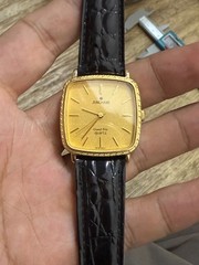Vintage JUNGHANS Grand Prix Quartz Gold Dial 30mm Gold Plated Men’s Watch Runs
