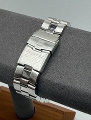 TAG Heuer 2000 39mm Black Dial Date Men&rsquo;s Swiss Automatic Watch – WN2111