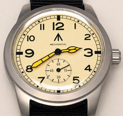 Mechanical Dirty Dozen Military watch Blasted Stainless steel Cream 39mm