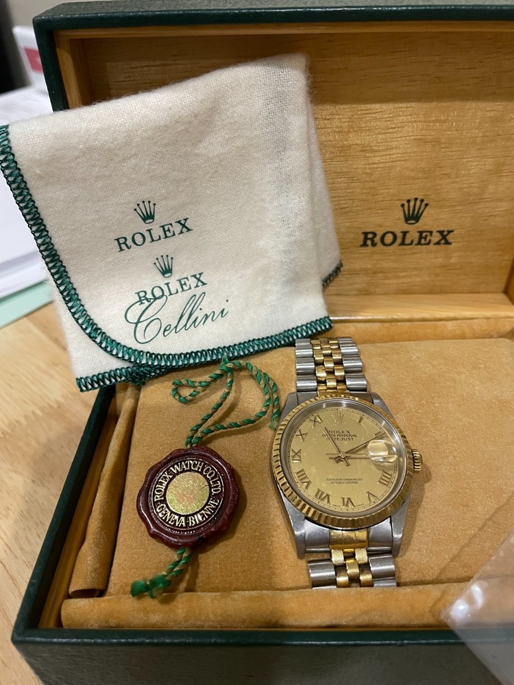 Rolex Men&rsquo;s Datejust 18K Gold and Stainless