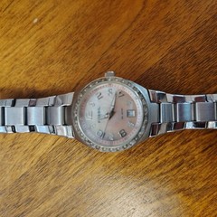 Fossil Women’s Quartz Watch Pink Dial Date 5 ATM Silver Steel Bracelet 31mm