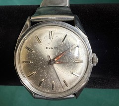 Vintage Men&rsquo;s 1960s Elgin Swiss Mechanical Wind-Up Watch Needs Work