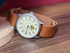 Raketa Watch Radiation Mechanical Military Wrist Russian Vintage Soviet USSR Men