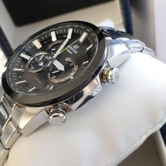 Complete Set EDIFICE CASIO EQW T640 Tough Solar Chronograph