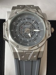 GICIKI Gray Skeleton Dial Quartz Watch Silver Case Gray Rubber Strap Box