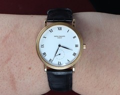 Patek Philippe 33.5mm Calatrava 18k Yellow Gold Manual Wind Watch 3919J