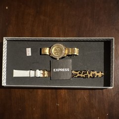 EXPRESS Women&rsquo;s Gold Tone Chronograph Quartz Bracelet Watch Gold Dial Box