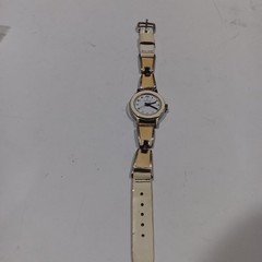 Lausanne Women&rsquo;s Quartz Analog Dress Watch White Dial Gold Case White Strap