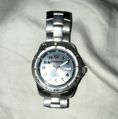 Timex Expedition Men&rsquo;s Quartz Indiglo Day/Date 40mm Blue/White Dial 100m
