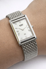 Vintage Seiko Slim Quartz Men&rsquo;s Wrist Watch-Stainless Steel