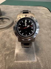 Smith & Wesson Men’s Quartz Watch Black Dial Date 30m SS Bracelet 12-Hour Bezel