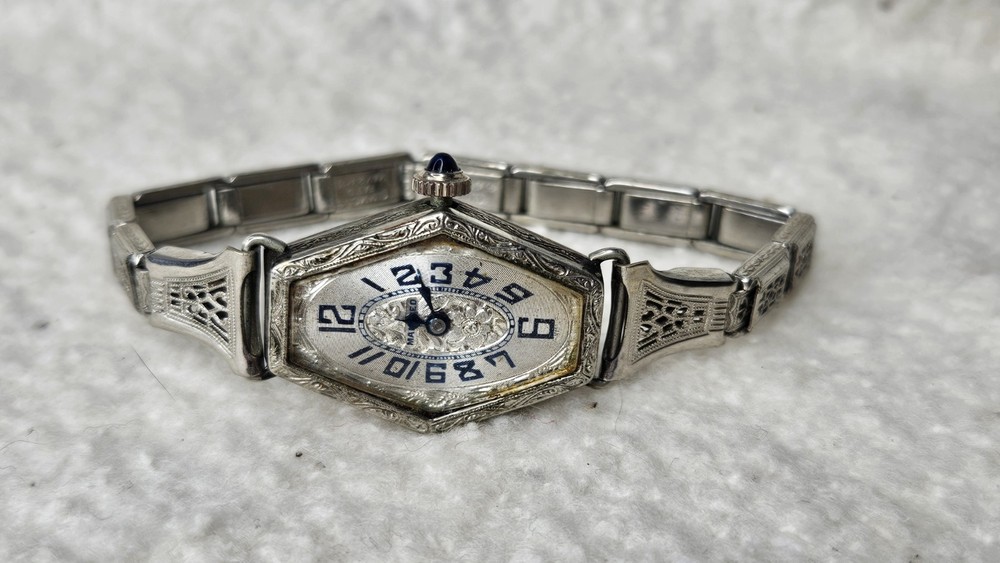 Art Deco Manfred 18KT White GF Mechanical Windup Ladies Watch-16 Jewels -WORKS