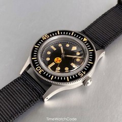 NH35 Dive Watch for Men Automatic Sandblasted Bubble Sapphire Non-Radiation 40mm