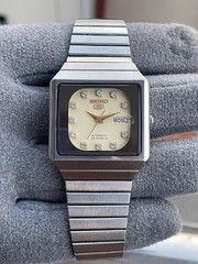 vintage Seiko 5 automatic watch japan 6349-503a square shape