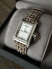 FENDI 7100 Series Print Canvas Strap Watch Ladies FF Logo – Beautiful